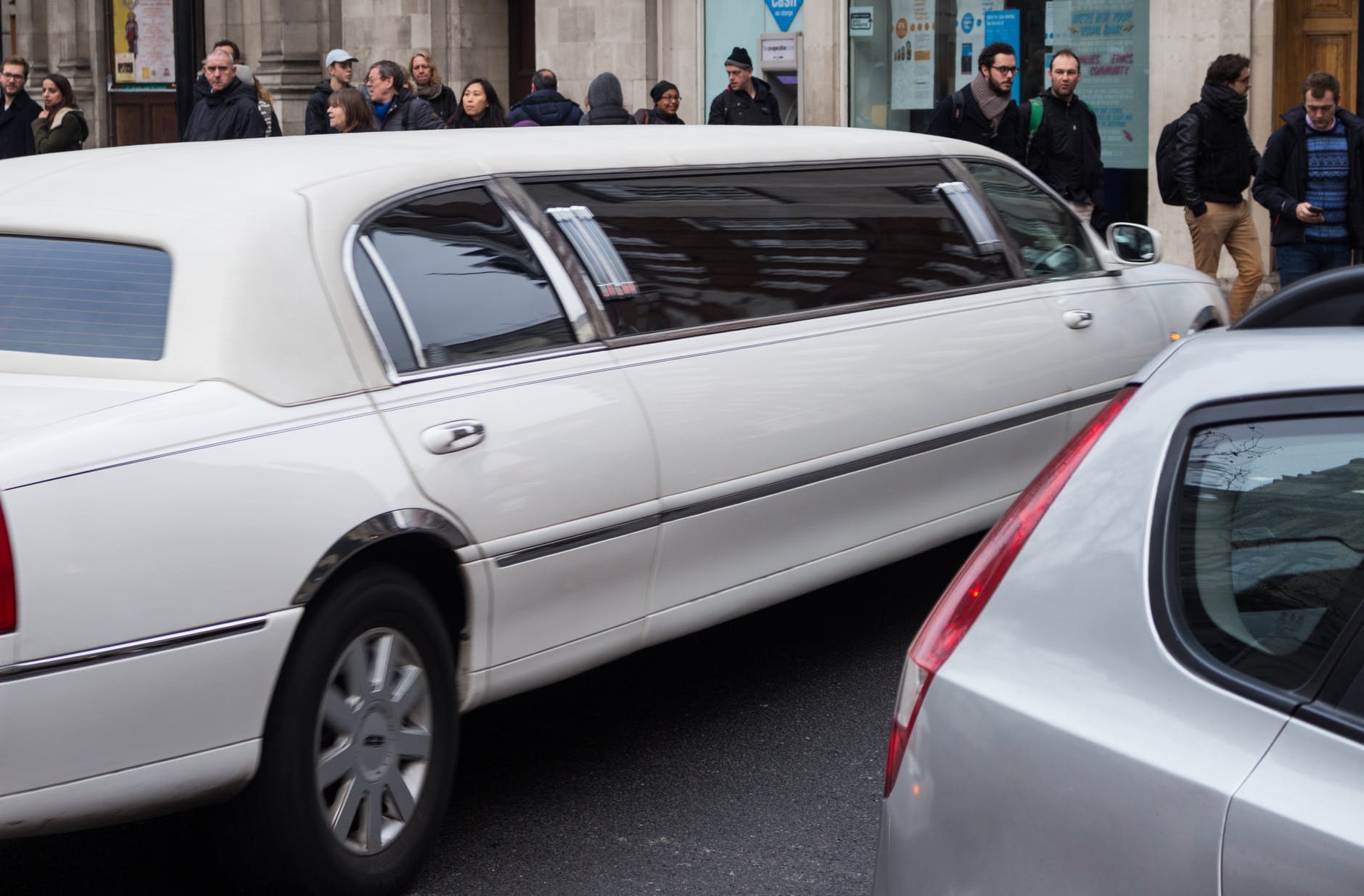 Boka en limousine till festen